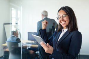 Leia mais sobre o artigo Express MBA vs. MBA Tradicional: Qual faz mais sentido para quem vive a realidade empresarial?